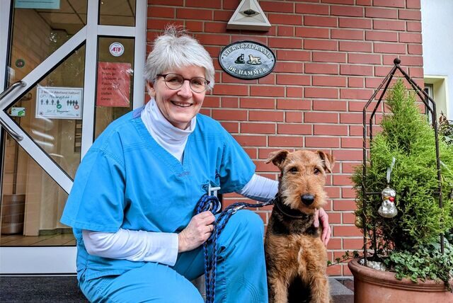 Dr. Jutta Hammer.