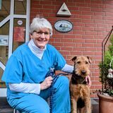 Dr. Jutta Hammer.