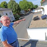 Der Unnaer Harald Haase hat sich daheim ein Balkonkraftwerk installiert