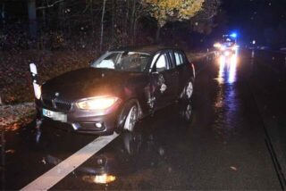 Die Fahrerin aus dem Kreis Wesel konnte auf der Königsberger Allee nicht mehr ausweichen.