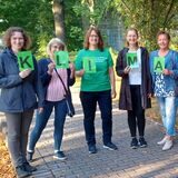 Bei einem Treffen der Bürgerinitiative an der Backumer Straße entstand Anfang September dieses Foto. Die Buchstaben-Tafeln zeigen das Wort Klimaschutz.