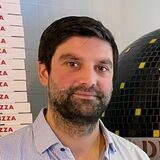 Dario de Rosa hat seine Pizzeria an der Rheinischen Straße verkauft.