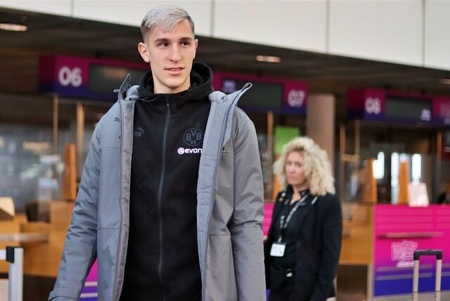 Nico Schlotterbeck am Dortmund Airpott.