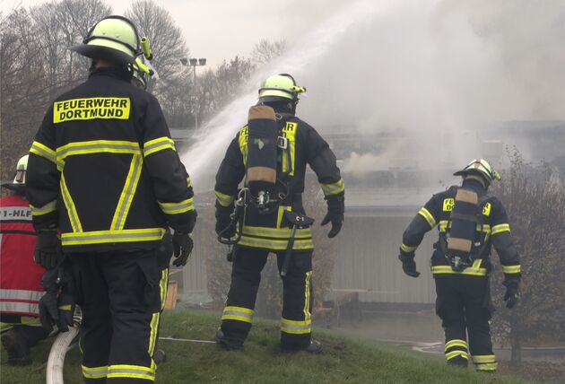 Die Golfanlage „Golfrange“ wurde durch einen großen Brand fast vollständig zerstört.