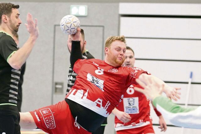 Rettete den VfL Hüls mit seinem Tor zum 31:31 in die Verlängerung: Till Spangenberg.