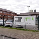 Das Rathaus ist mit vielen Ämtern in das Stadthaus an der Carl-Duisberg-Straße umgezogen.
