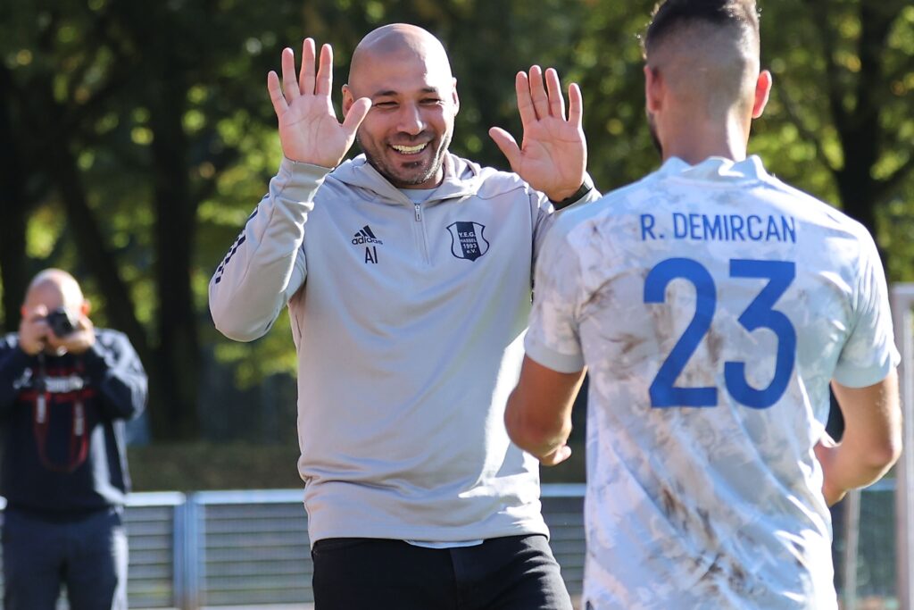 Für Ahmet Inal (l) war der Trainer-Job bei YEG Hassel eine Herzensangelegenheit. Für Ahmet Inal (l) war der Trainer-Job bei YEG Hassel eine Herzensangelegenheit.