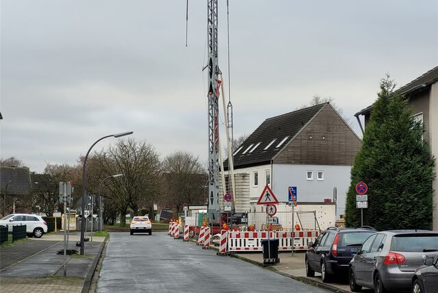 An der Bachstraße in Oer-Erkenschwick wird ein neues Mehrfamilienhaus gebaut.