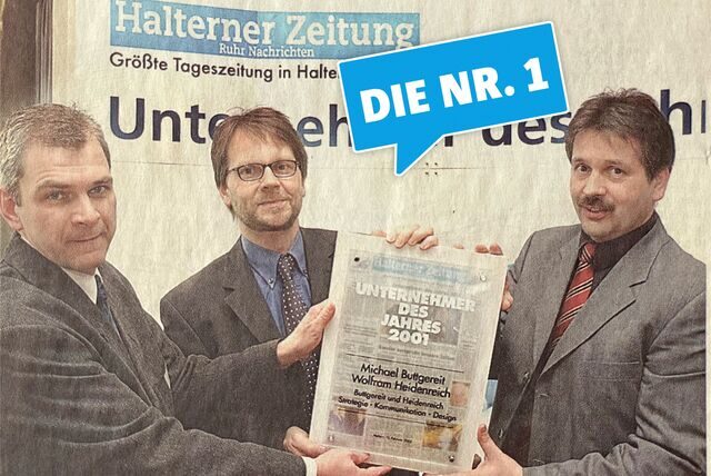 Thomas Liedtke überreichte die Auszeichnung „Unternehmer des Jahres“ an Wolfram Heidenreich und Michael Buttgereit.