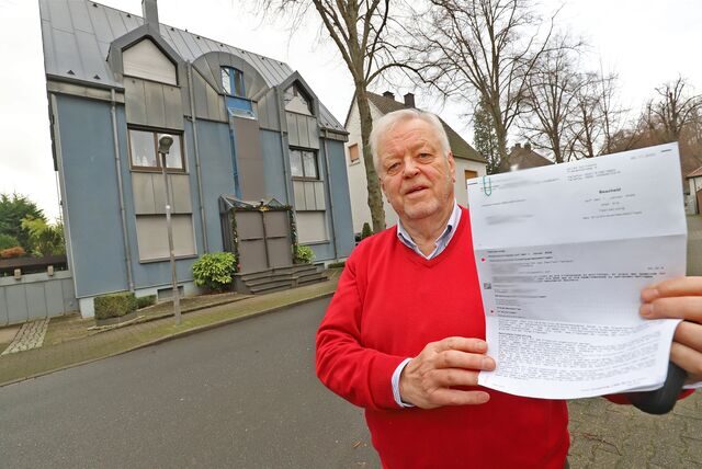 Grundsteuer B, erster Akt: Theodor Schmücker aus Fröndenberg hat die Grundlagenbescheide des Finanzamts Dortmund/Unna bereits erhalten – und auch bereits fristwahrend Einspruch erhoben.