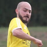 Ali Demirkiran (r.) gilt als robuster Spielertyp. Dies wird im A-Liga-Abstiegskampf gefragt sein.