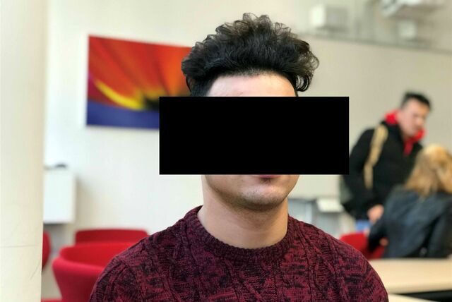 Jalal J. auf einem Porträtfoto von 2018 im Berufskolleg Castrop-Rauxel.