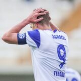 Simon Terodde ist nach den seinen vergebenen Chancen gegen Nürnberg enttäuscht.