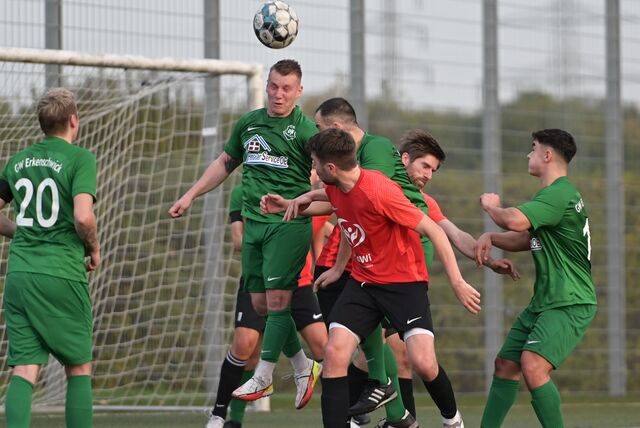 Mitten im Abstiegskampf in der Kreisliga A2 befinden sich auch die Kicker von GW Erkenschwick und RW Erkenschwick.