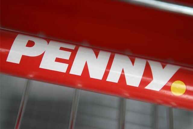 Logo auf Einkaufswagen von Penny.