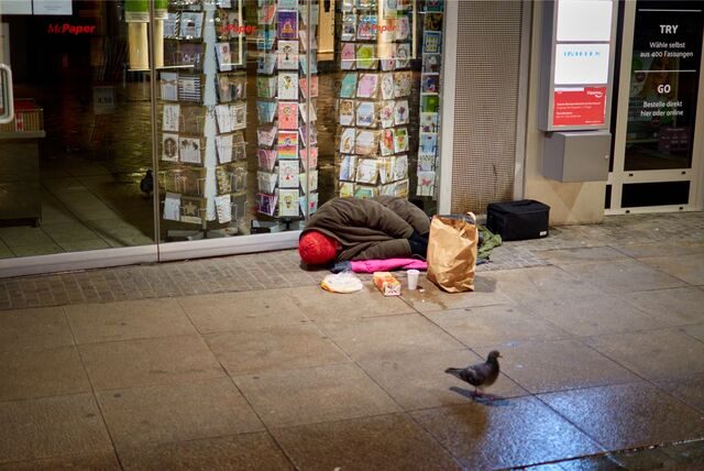 Eine Initiative von Bürgerinnen und Bürgern setzt sich dafür ein, die Bedingungen von wohnungslosen Menschen in Dortmund zu verbessern. Ein erster Schritt: ein „Protestcamp“ in der Innenstadt.