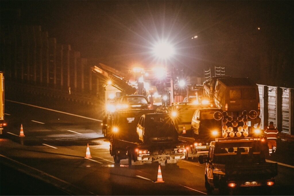 Feuerwehreinsatz auf der A2 bei Recklinghausen. Feuerwehreinsatz auf der A2 bei Recklinghausen.