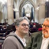 Die Montage zeigt eine Kirche in Recklinghausen von innen und einen evangelischen und einen katholischen Pfarrer.