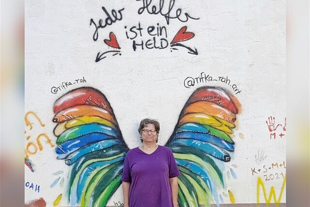 Monika Waterkamp aus Dorsten hilft den Flutopfern im Ahrtal.