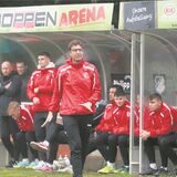 Muss umplanen: Trainer Magnus Niemöller und die Spvgg. Erkenschwick sind am Sonntag nicht in Marsberg zu Gast. Das erste Pflichtspiel des Jahres ist abgesagt.