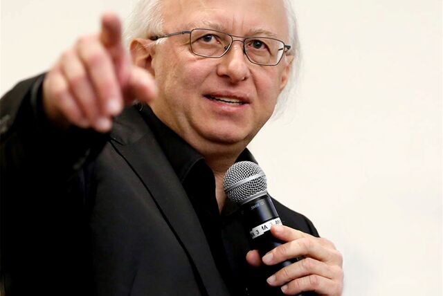 Dr. Christian Mikunda, weltweit gefragter Experte für die Verbesserung von Erlebnisräumen, hat den Auftrag der Stadt, Dortmund emotional neu aufzuladen.