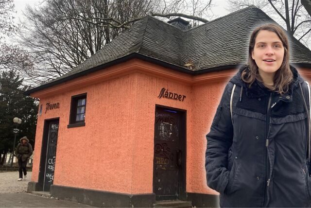 Nordstadt-Bezirksbürgermeisterin vor dem historischen Toiletten-Haus