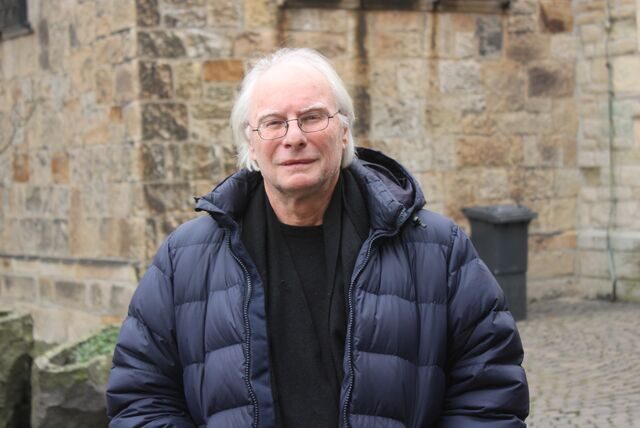 Volker Kaiser auf dem Waltroper Kirchplatz