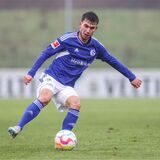 Mehmet Can Aydin zeigt eine aufsteigende Form.