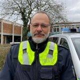 Torsten Sziesze, Leiter der Presse- und Öffentlichkeitsarbeit der Dortmunder Polizei, berichtet, was in der Schule vorgefallen ist.