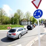 Der Kreisverkehr am Dicken Stein hat immer wieder für Diskussionen gesorgt.