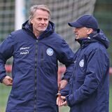 Haben für Winter-Neuzugänge beim FC Castrop-Rauxel gesorgt: Präsident Uwe Blase (l) und Coach Michael Wurst.