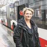 Diana Schirra (41) aus Castrop-Rauxel sagt: „Ich begrüße es sehr, dass die Maskenpflicht in Bussen und Bahnen nicht mehr gilt.“