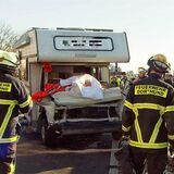 Ein Wohnmobil war an einem Unfall auf einer Nebenfahrbahn der A2 in Dortmund beteiligt.