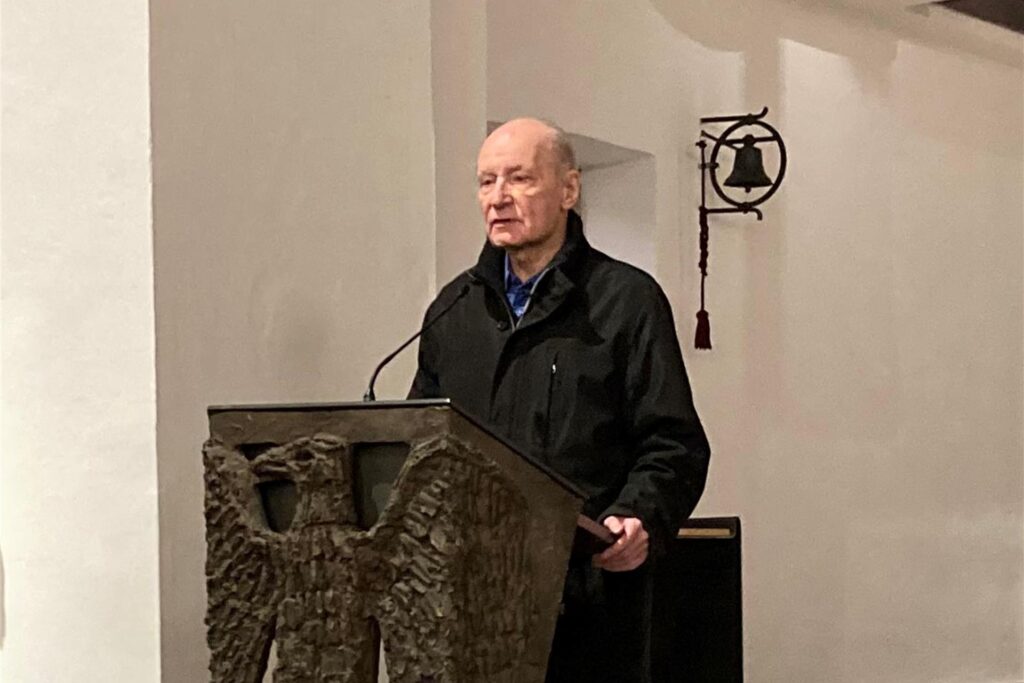 Eugen Drewermann bei seinem Vortrag