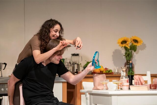 Woyzeck (Joshua Zilinske) und Marie (Amanda Babaei Vieira)