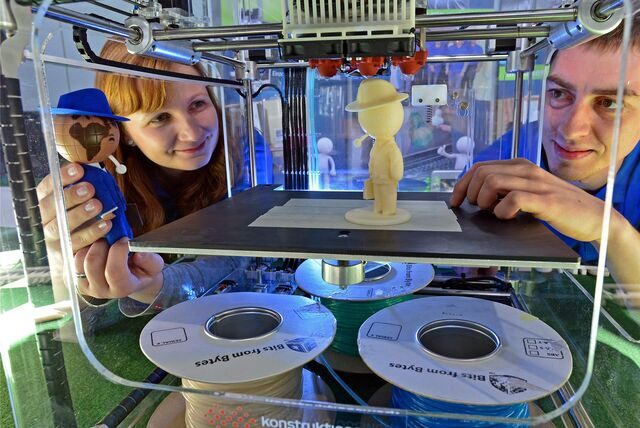 Im 3D-Drucker hergestellte Geschenke können Interessierte einen Tag vor dem Valentinstag im „FabLab“ herstellen. (Symbolbild)