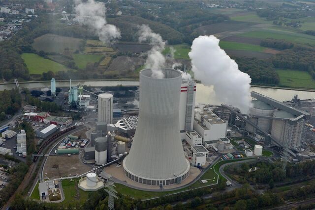 Das Trianel-Steinkohlekraftwerk an der Stadtgrenze Waltrop/Lünen aus der Luft auf einer Aufnahme aus dem Jahr 2013.