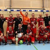 Verdienter Stadtmeister: Der FC Marl feiert den Hallentitel. Die Kicker von der Hagenstraße wurden im Laufe des Turniers immer besser.