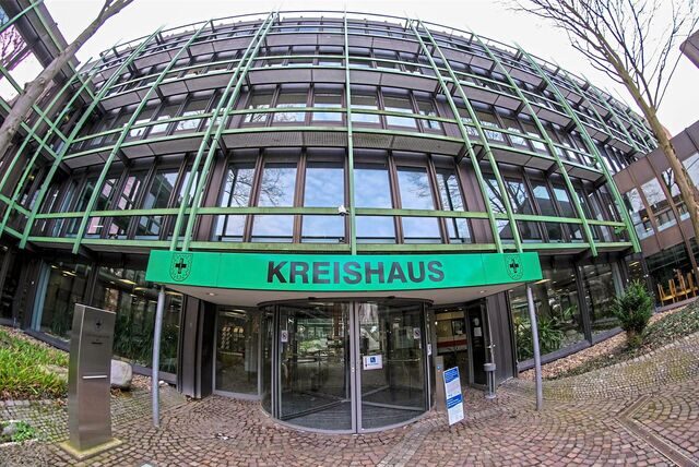 Der Kreis Recklinghausen hat vor Gericht eine rund 300.000 Euro schwere Schadensersatzforderung abwehren können (Symbolbild)