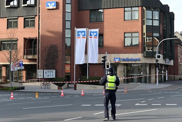 Nach der Bombendrohung in Dorsten am 9. Februar ist eine tatverdächtige Frau in den Fokus der Ermittlungen gerückt.