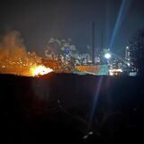 Schon von weitem war das Feuer in Gelsenkirchen-Scholven zu sehen.