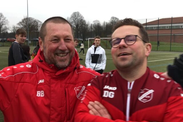 Burghard Bachmann und Damian Glombik konnten am Sonntag über den Fehlschuss des Tages lachen.