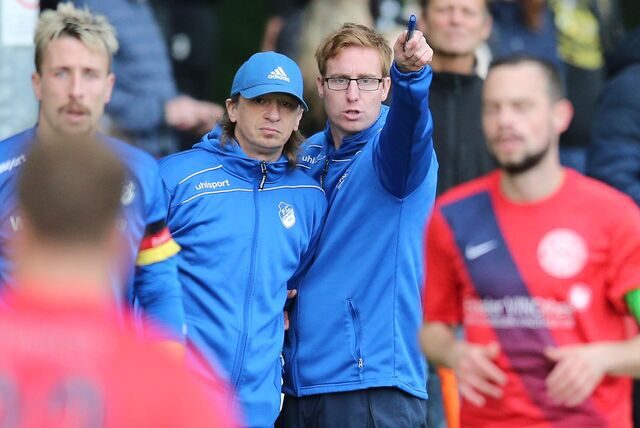 Waren beim FC Frohlinde ein Trainer-Duo: VfL-Bochum-Stadionsprecher Michael Wurst (l) und Stefan Hoffmann (r).
