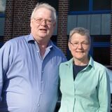 Ursula und Klaus Heim vor dem „Hotel Albert“