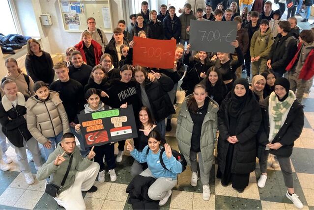 Die Zehntklässler der Christoph-Stöver-Realschule in Oer-Erkenschwick