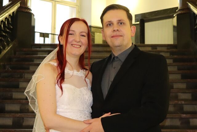 Tamaris und Robin Feck Melzer kennen sich schon ihr halbes Leben. Bis es zur Hochzeit kam, hat es einige Jahre gedauert.