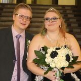 Stephanie und Andreas haben neun Jahre nach ihrer Verlobung geheiratet. Für sie waren andere Sachen erst wichtiger.