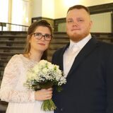 Stephanie und Andreas haben neun Jahre nach ihrer Verlobung geheiratet. Für sie waren andere Sachen erst wichtiger.