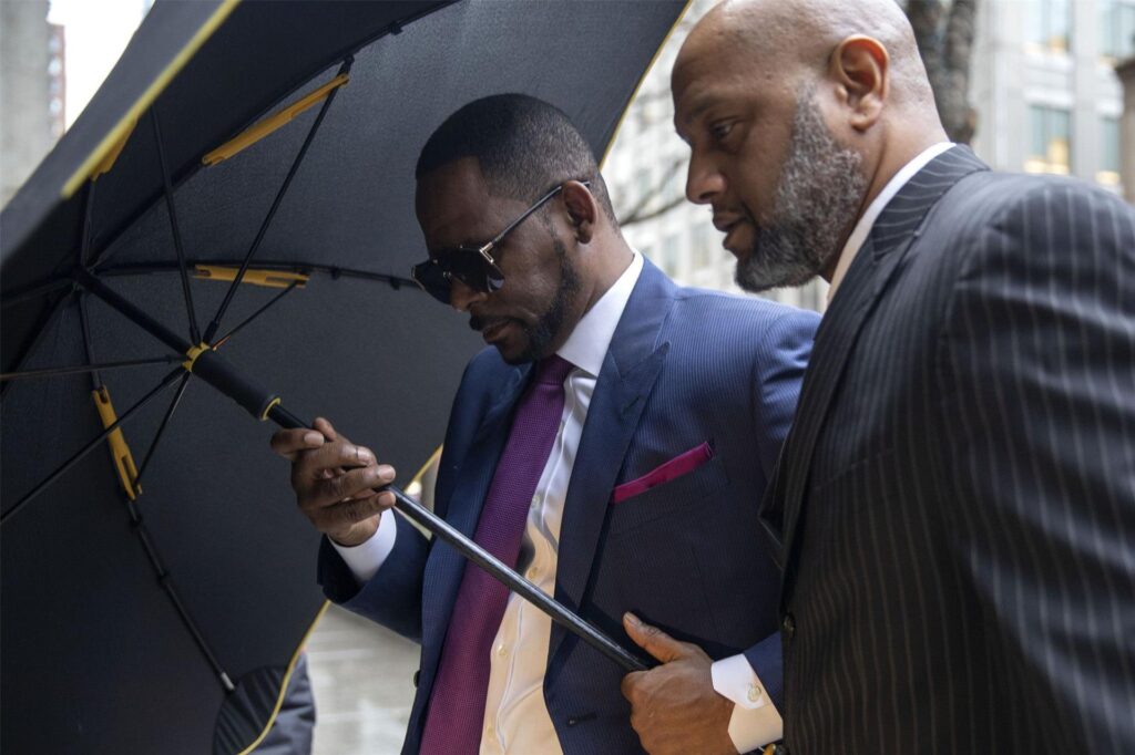 R. Kelly (l), Sänger aus den USA. R. Kelly (l), Sänger aus den USA.
