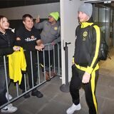 Marco Reus im Gespräch mit den Fans.